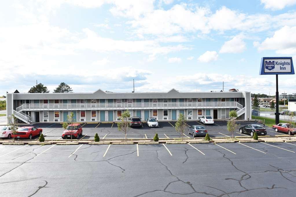 Knights Inn Merrillville Kültér fotó