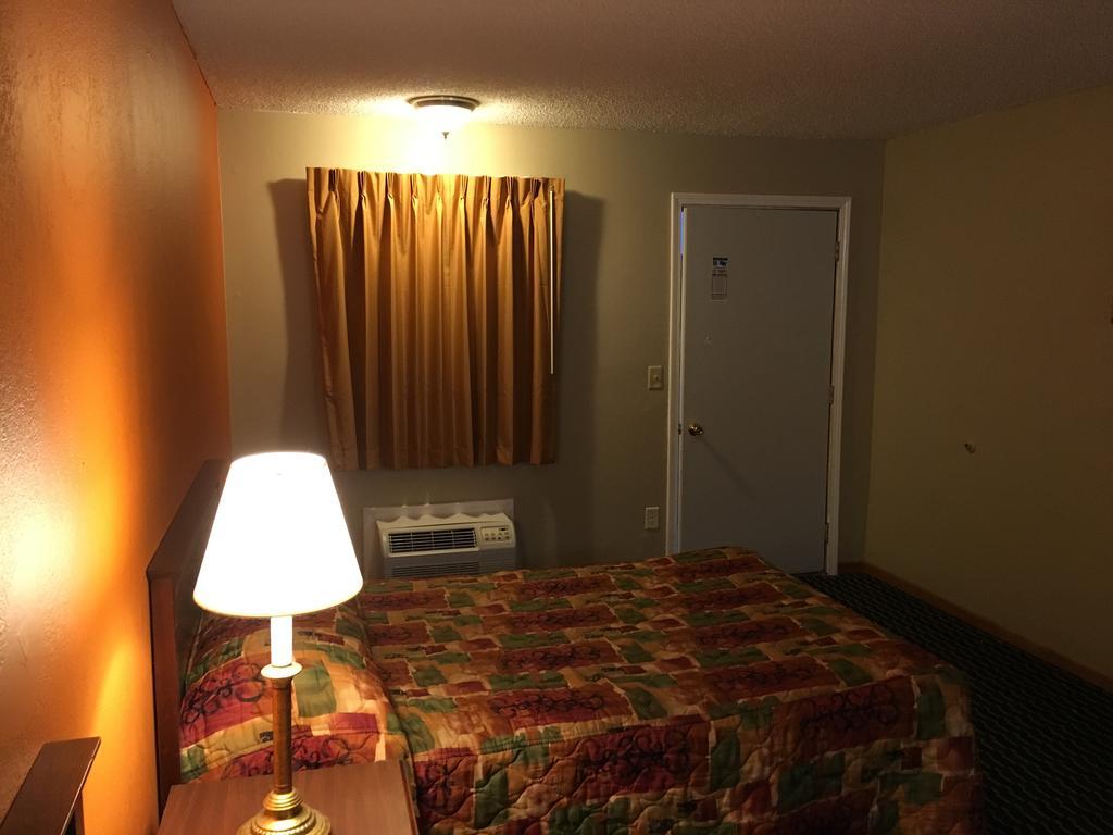 Knights Inn Merrillville Kültér fotó